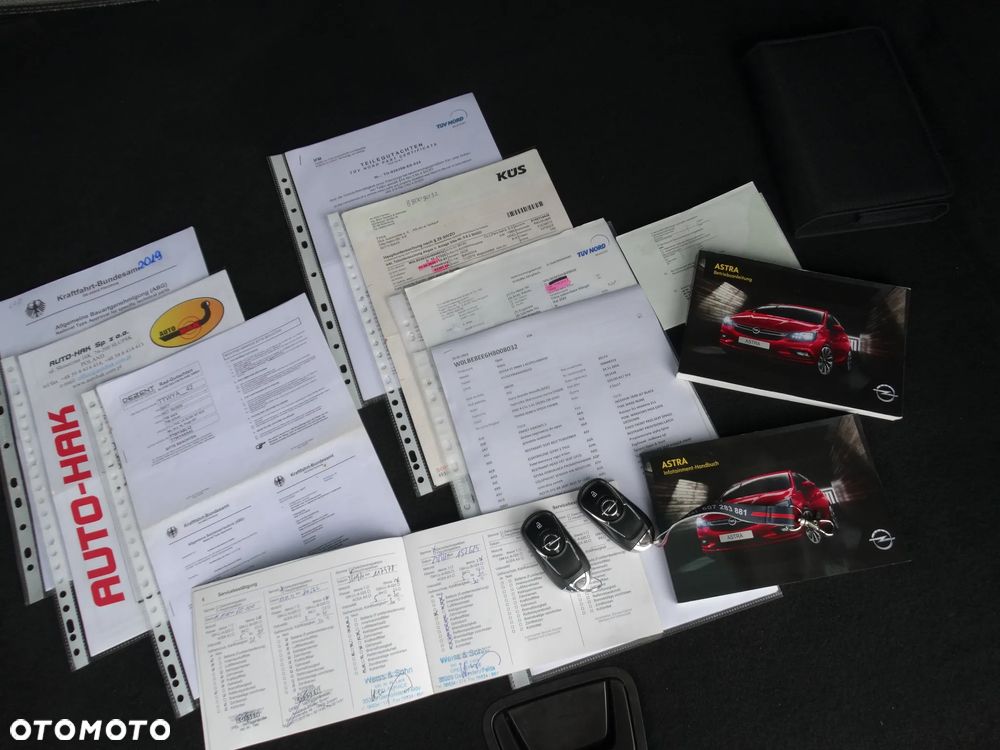 Opel Astra 1.6 BiTurbo D (CDTI) Start/Stop Innovation - 38