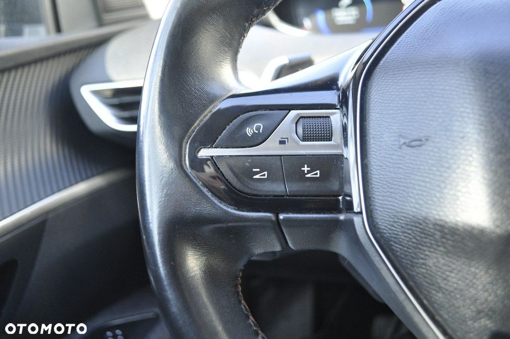 Peugeot 3008 BlueHDi 120 EAT6 Stop & Start Business Line - 13