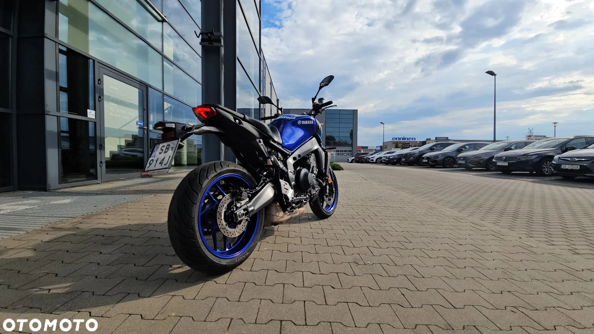 Yamaha MT - 8