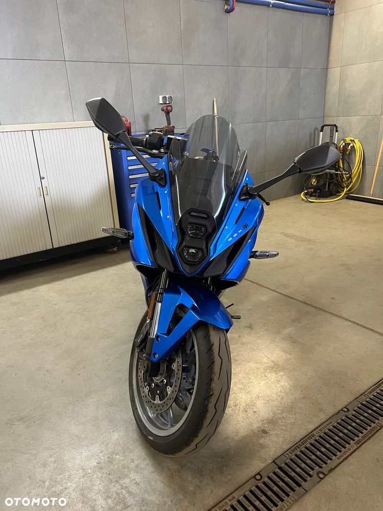 Suzuki GSX-R - 3