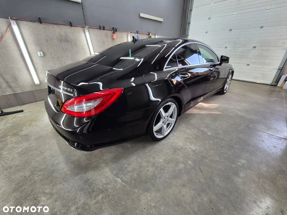 Mercedes-Benz CLS 350 BlueEffICIENCY - 2