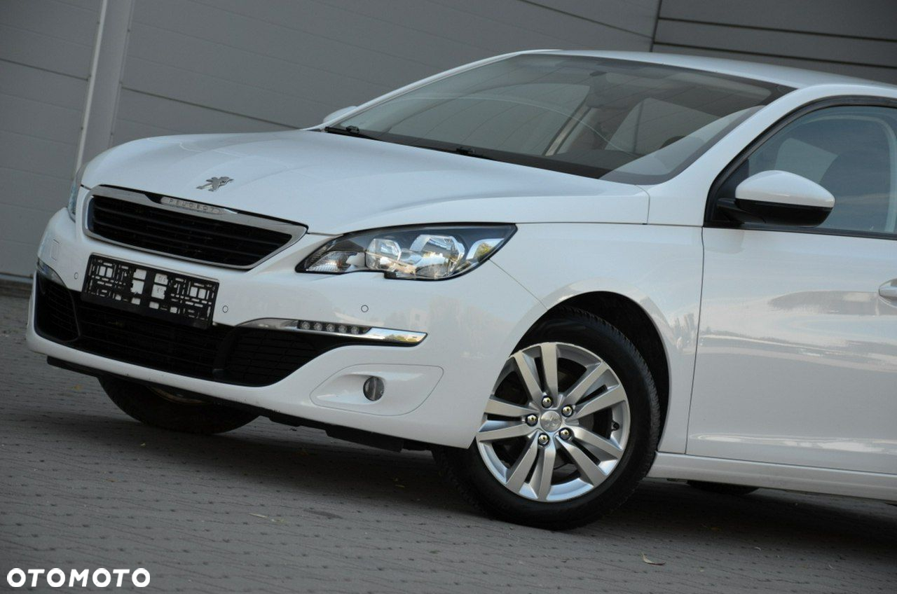 Peugeot 308 - 4