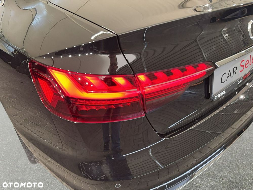 Audi A4 Limousine - 12