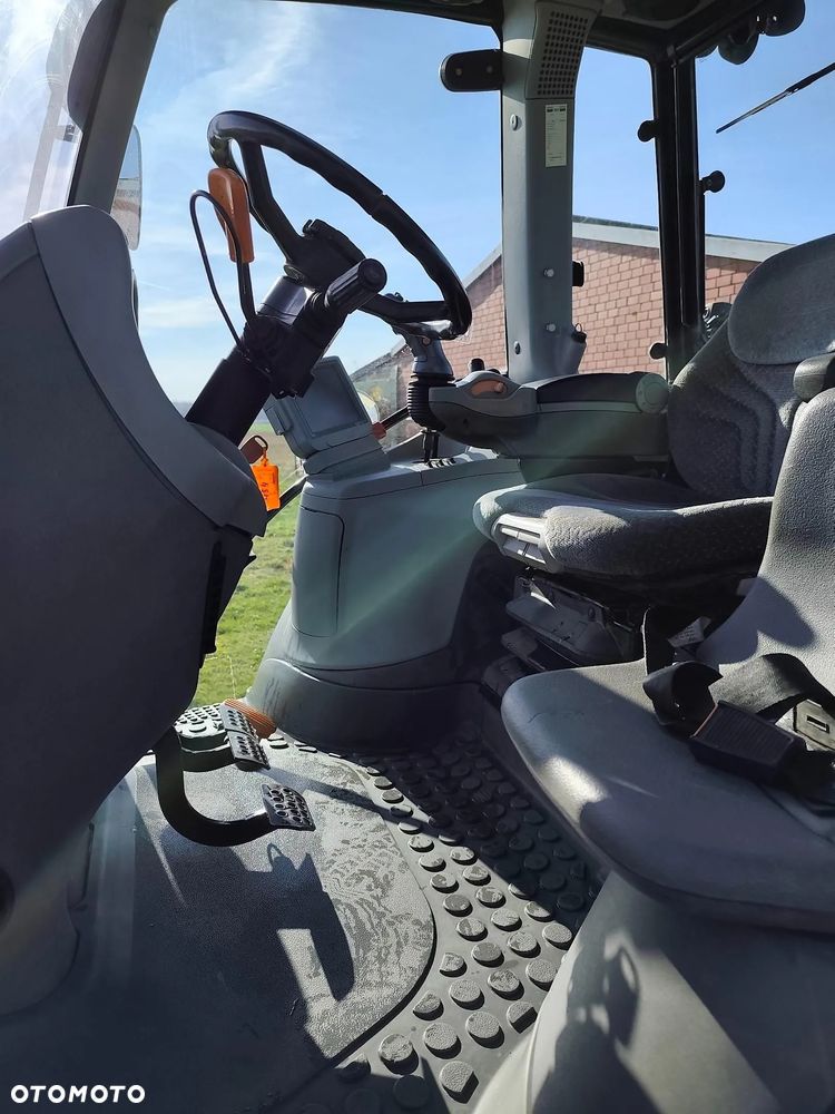 Deutz-Fahr Deutz-Fahr 7210 TTV Ciągnik  (2013) , 209 KM - 12