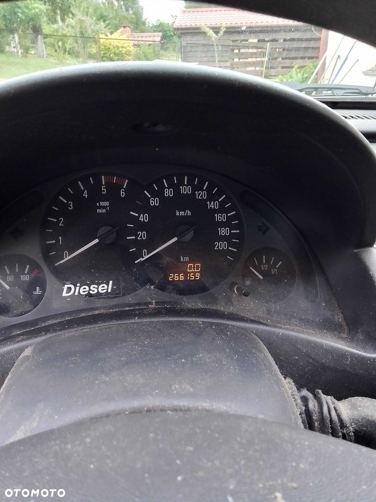 Opel Corsa - 5