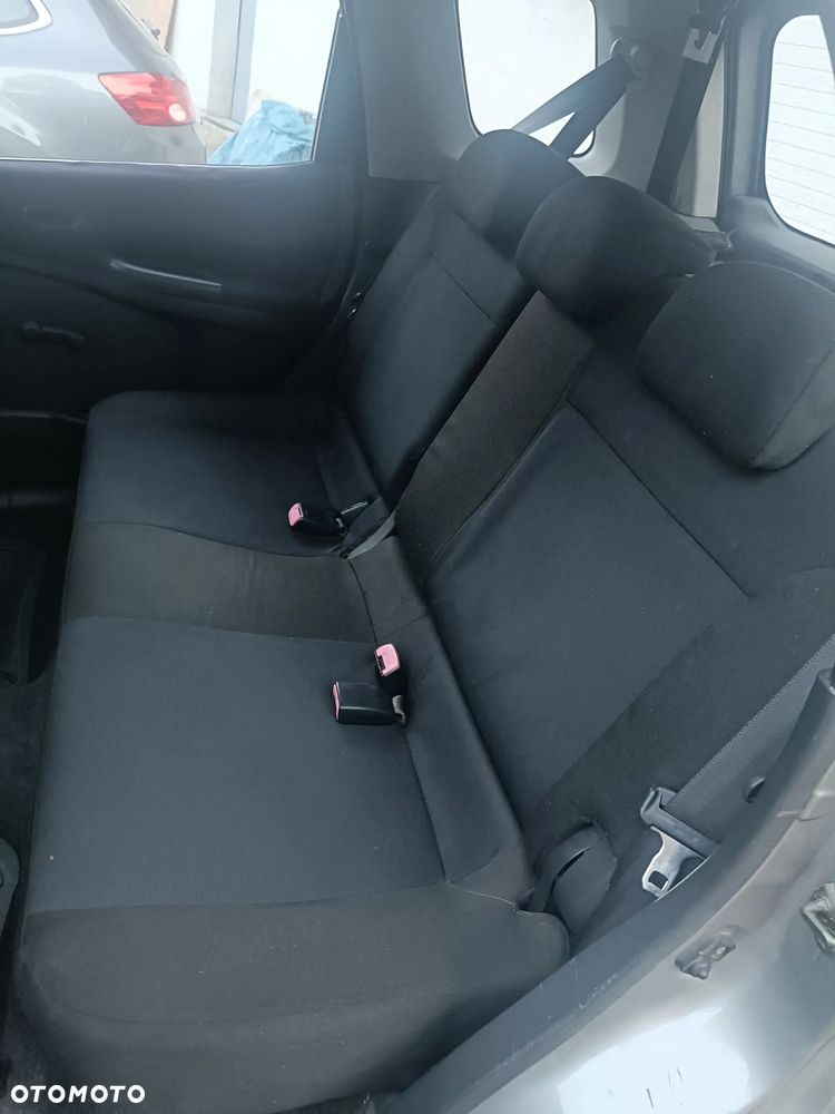 Suzuki Ignis - 4
