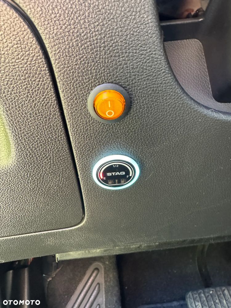 Buick Encore - 13