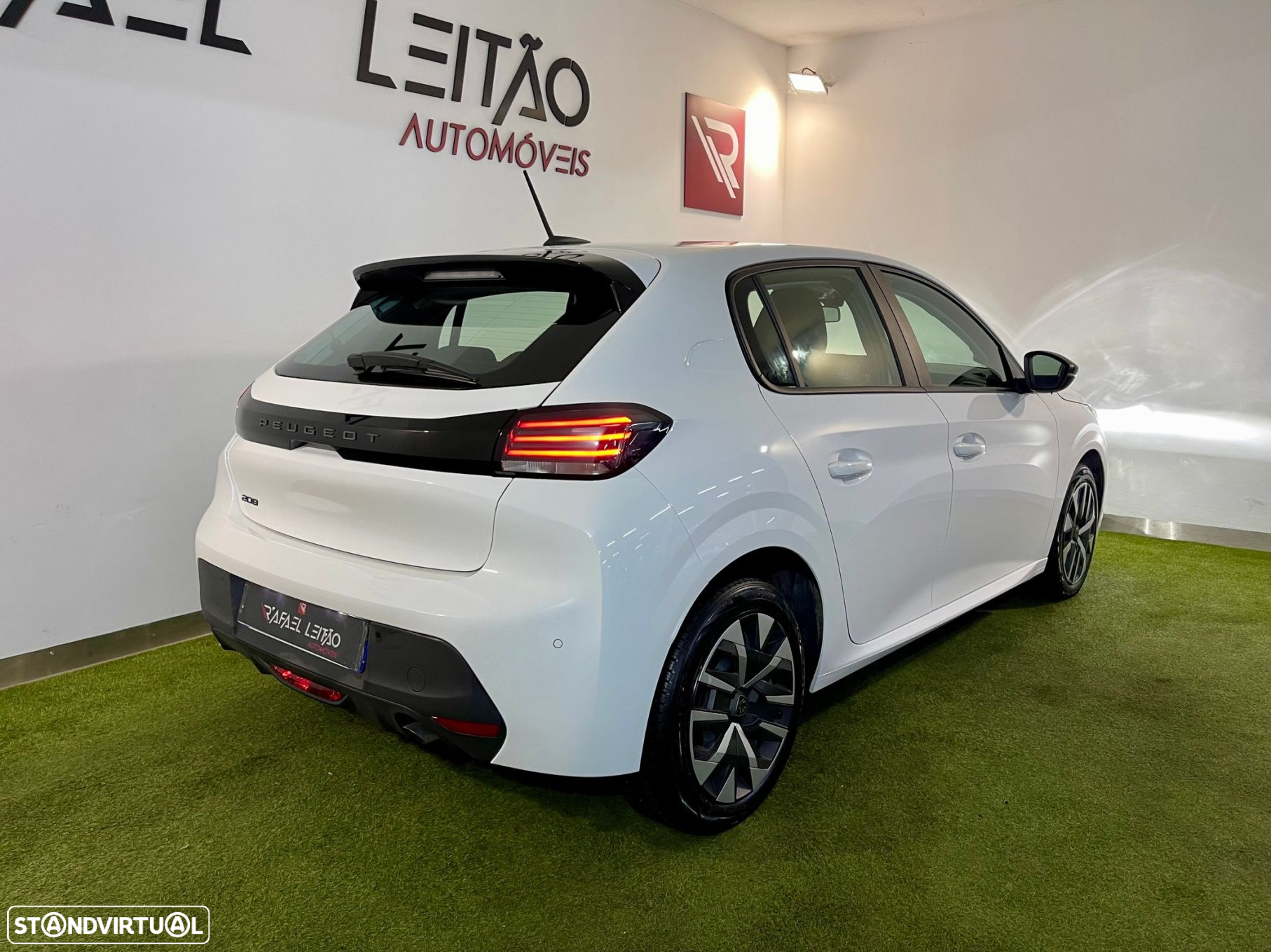 Peugeot 208 1.2 PureTech Active - 6