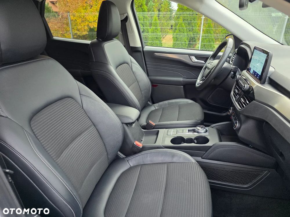 Ford Kuga 1.5 EcoBlue FWD Titanium X - 29