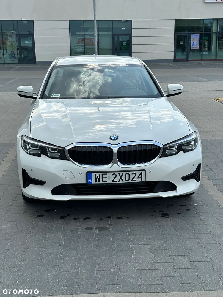 BMW Seria 3 318i Advantage - 2
