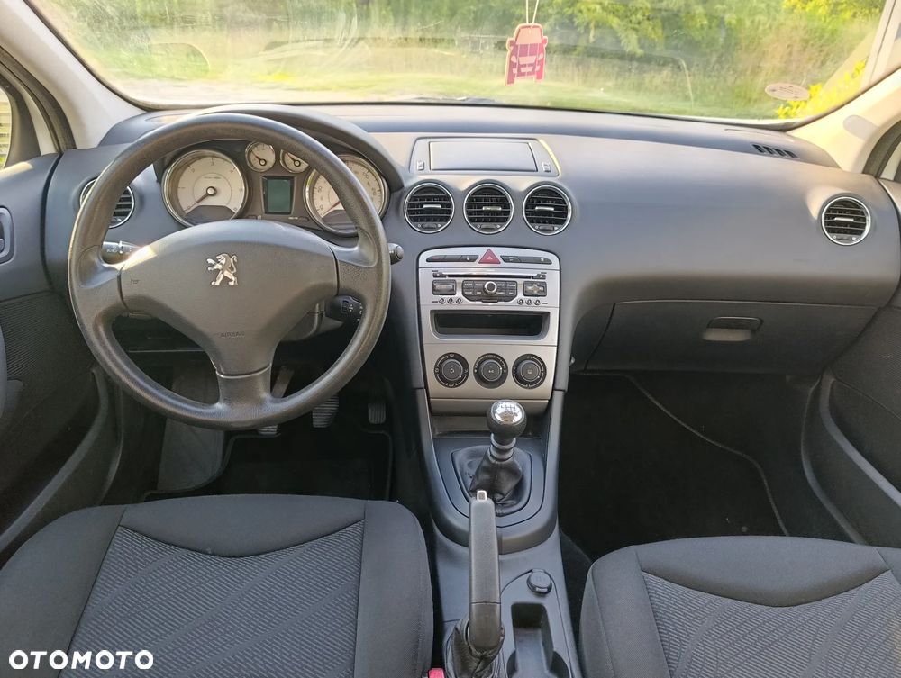 Peugeot 308 - 17