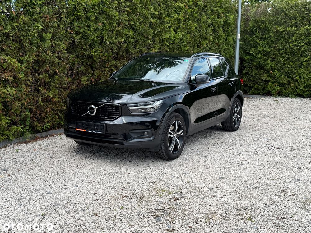 Volvo XC 40 D4 AWD Geartronic R-Design - 1