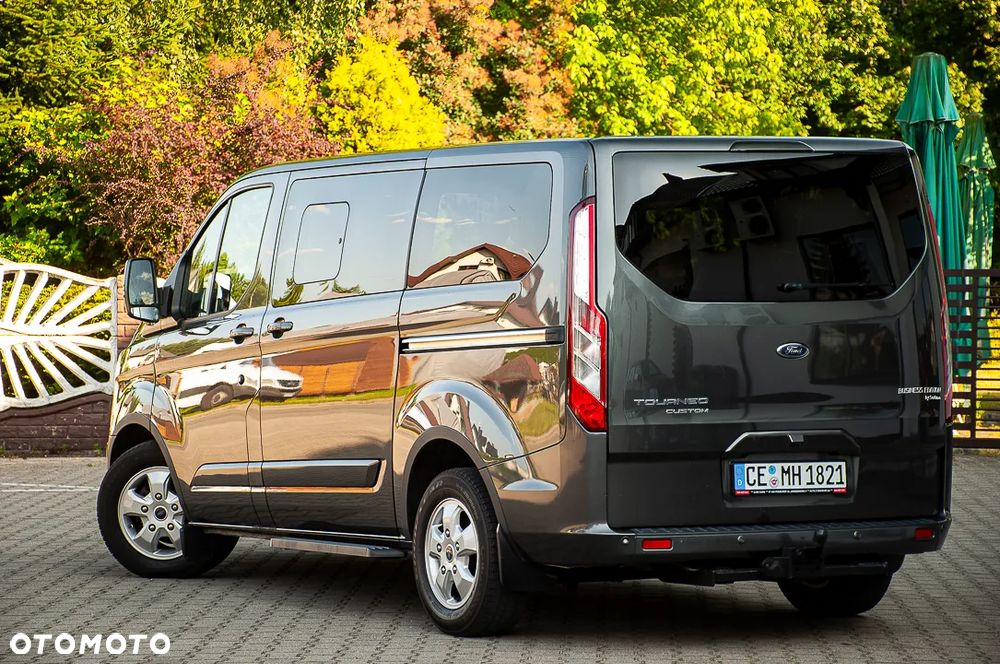 Ford Tourneo Custom 310 L1H1 VA Autm Titanium Business Edition - 3