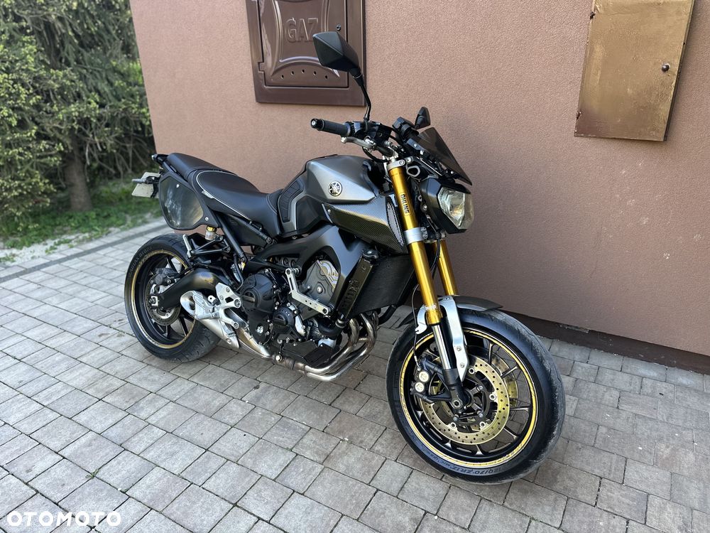 Yamaha MT - 5