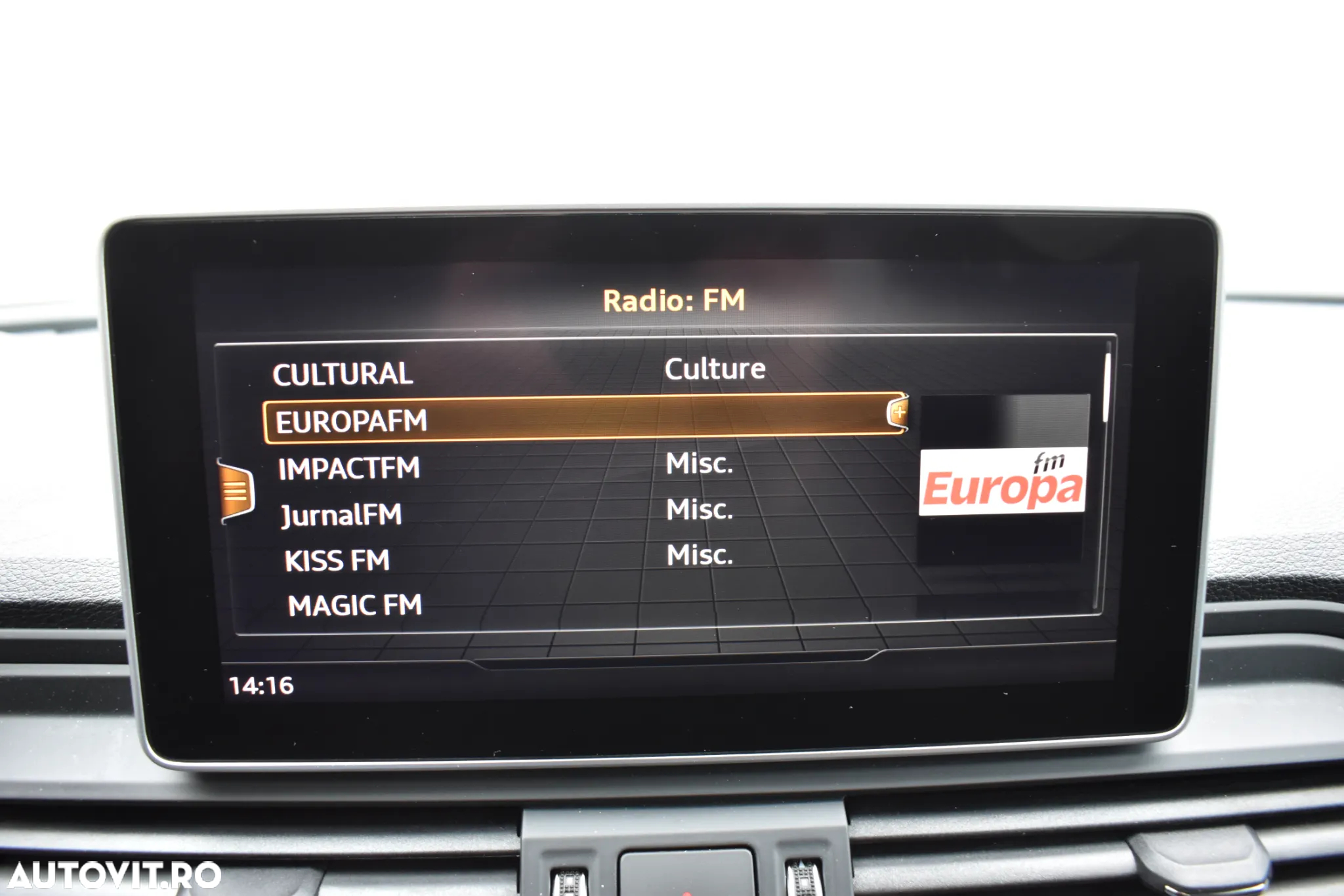 Audi Q5 40 TDI quattro S tronic sport - 24