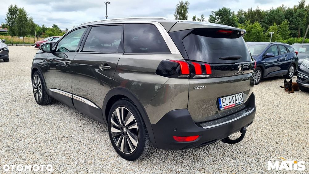 Peugeot 5008 - 16