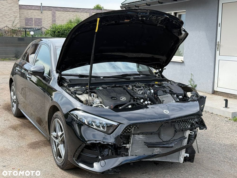 Mercedes-Benz Klasa A 250 E AMG Line 8G-DCT - 6