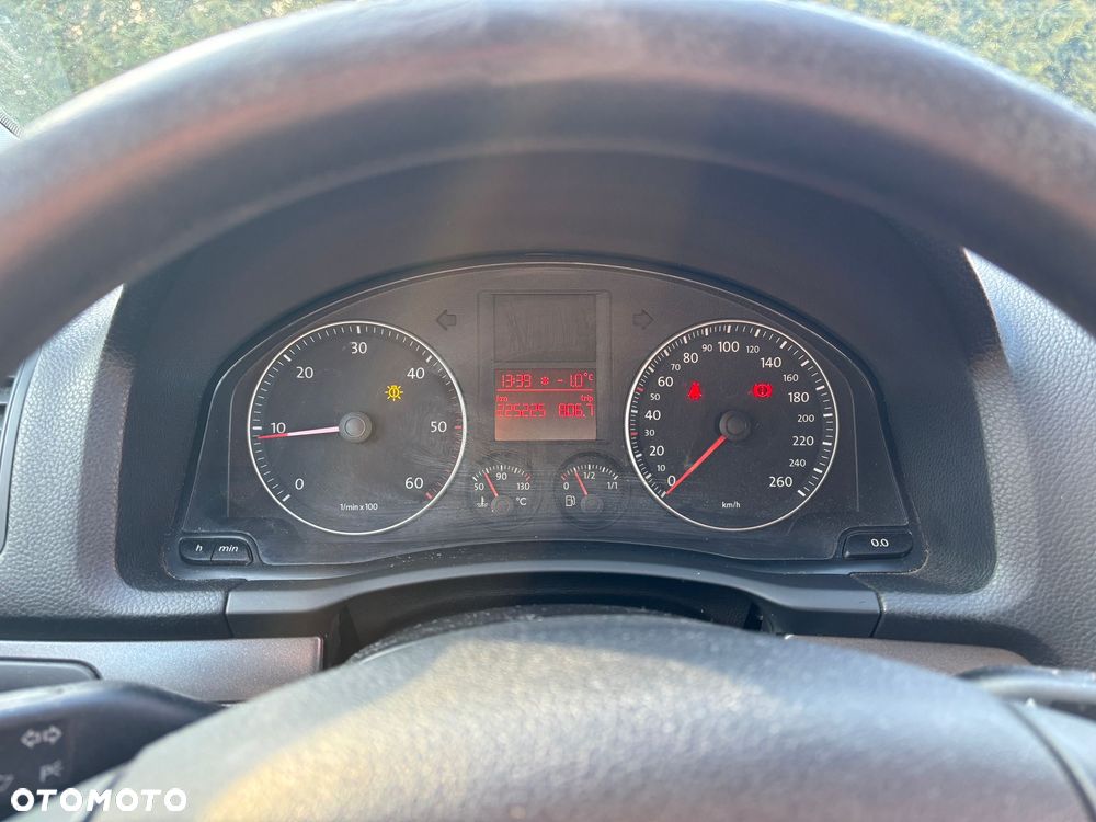 Volkswagen Golf 1.9 TDI DPF Trendline - 8