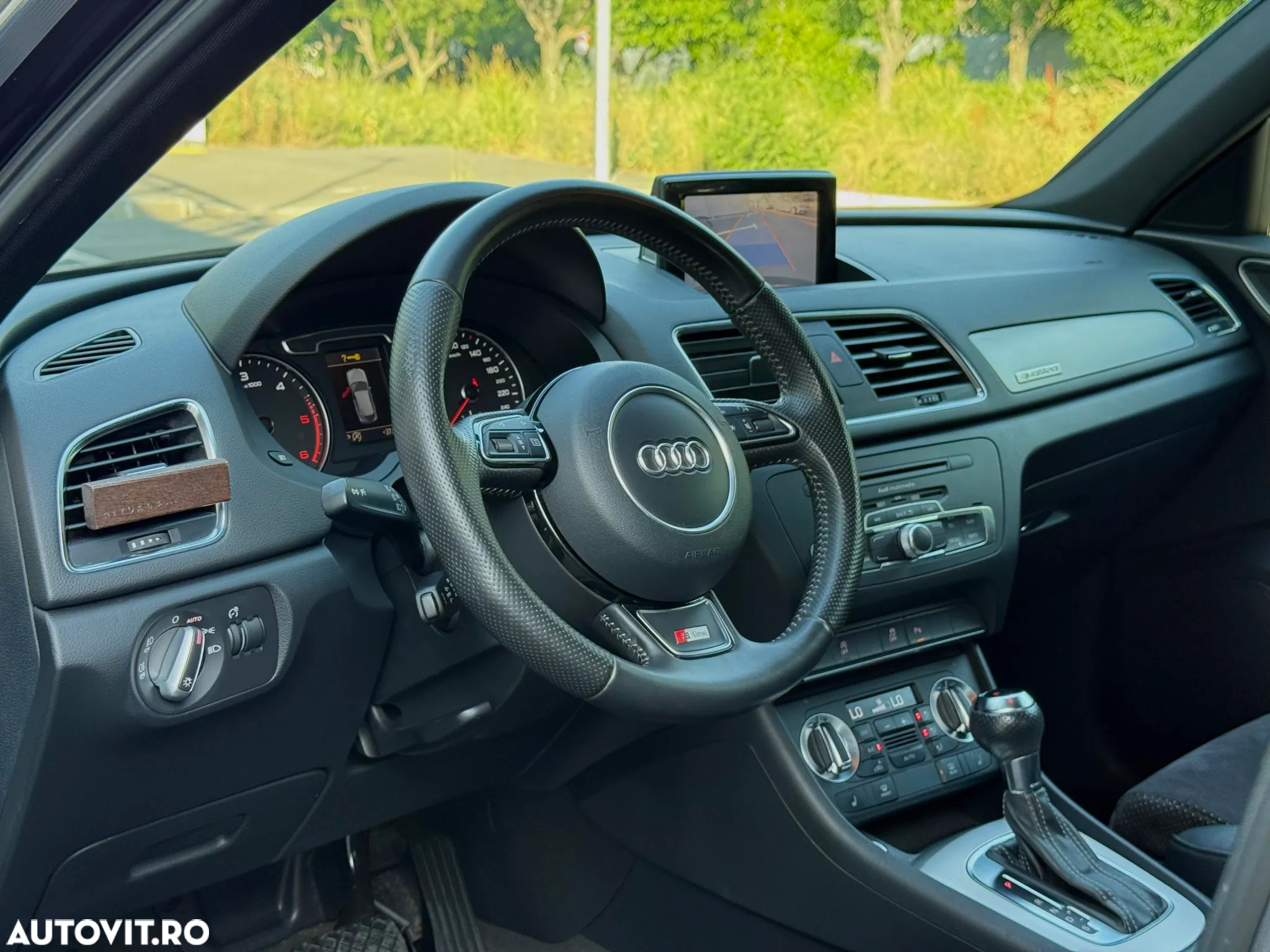Audi Q3 2.0 TDI Quattro S tronic - 15