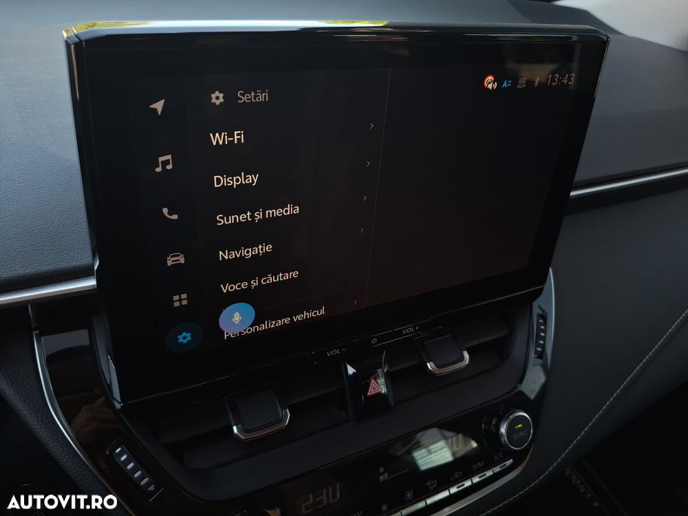 Toyota Corolla - 23