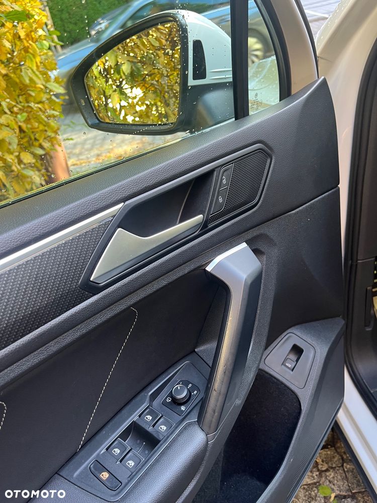Volkswagen Tiguan - 17