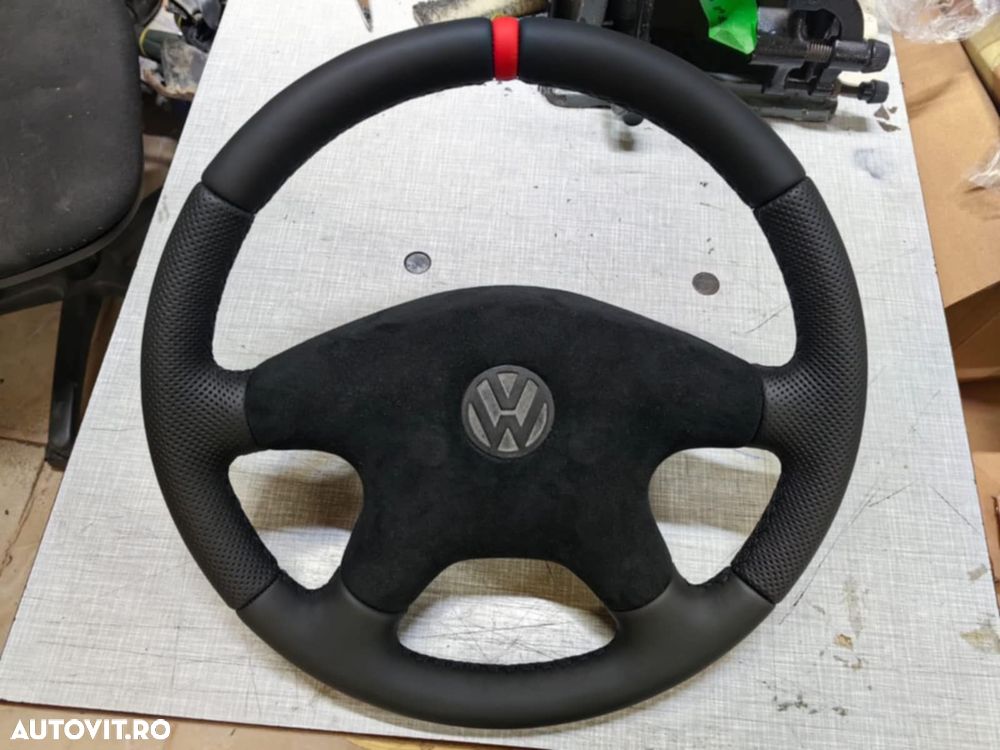 Volkswagen Golf - 28