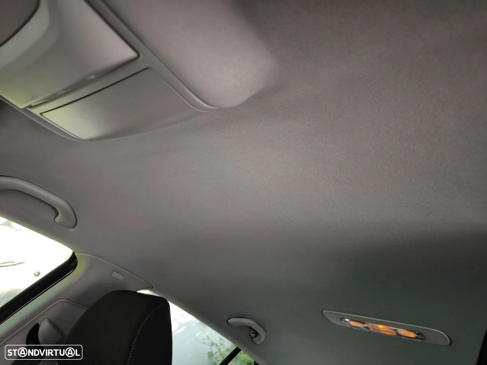 VW Golf 1.6 TDi Edition - 11