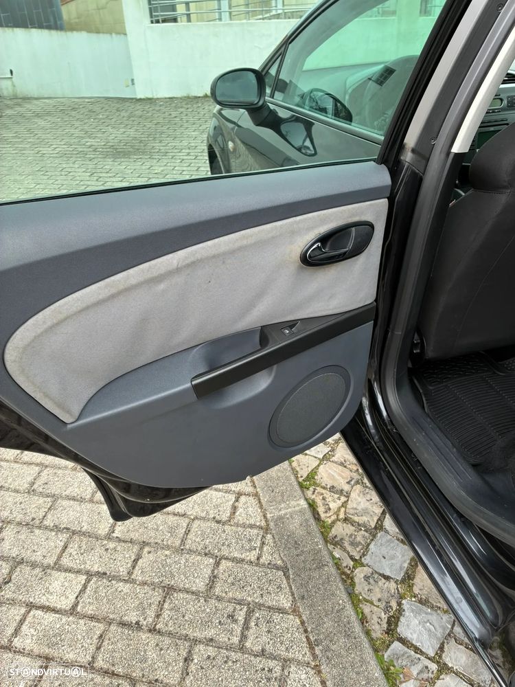 SEAT Leon 1.9 TDI Sport Limited - 13