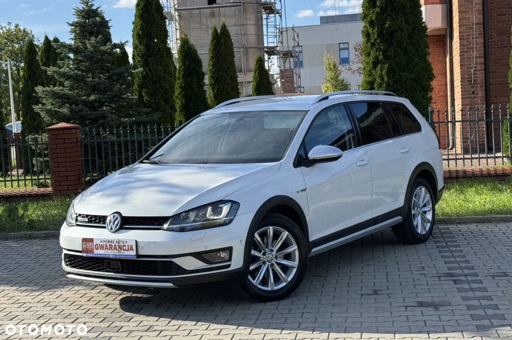 Volkswagen Golf - 2