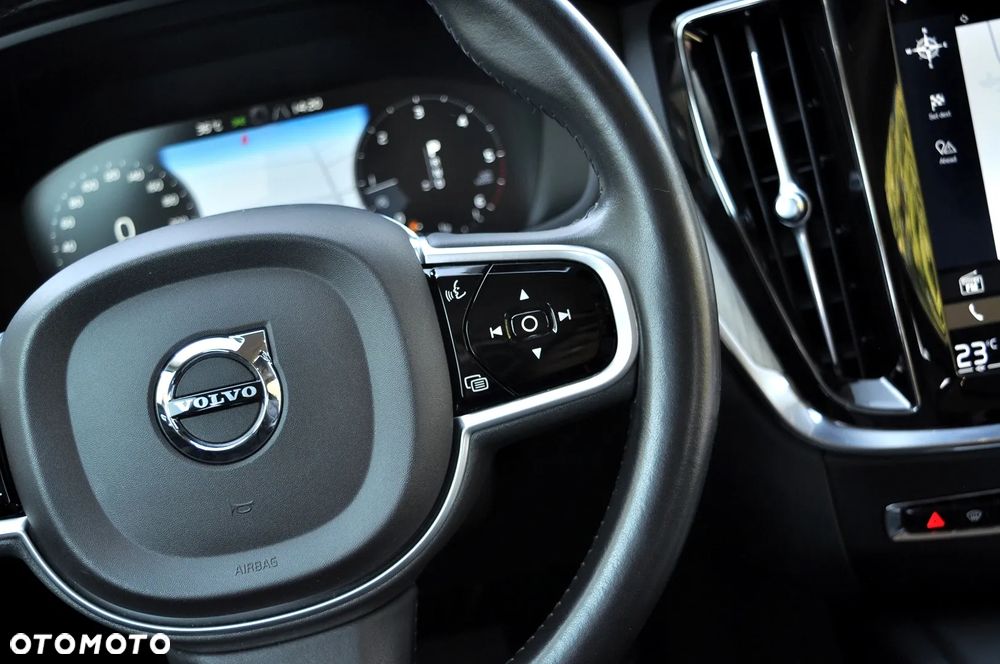 Volvo V60 D3 Inscription - 35