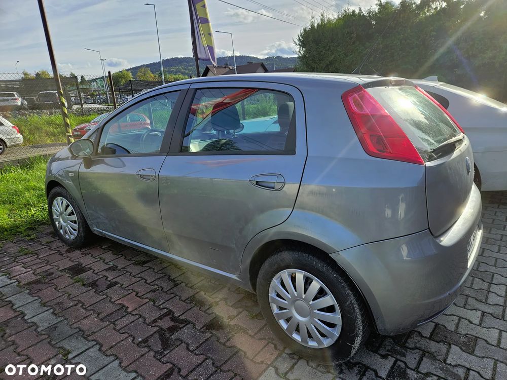Fiat Punto 1.2 16V Dynamic - 4