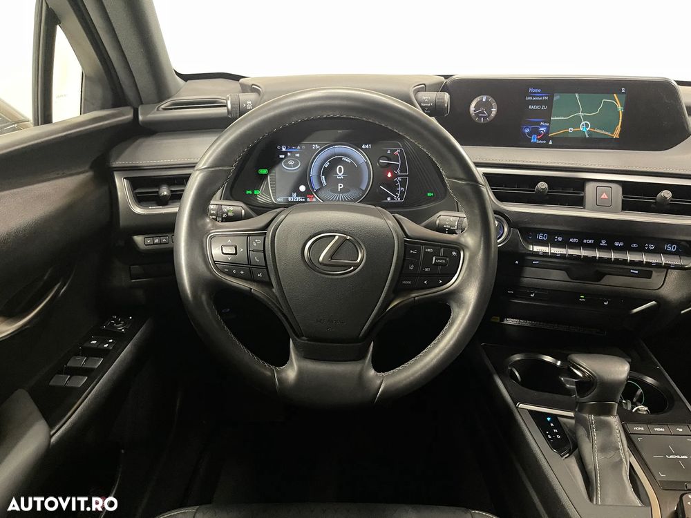 Lexus UX 250h Executive Line - 7