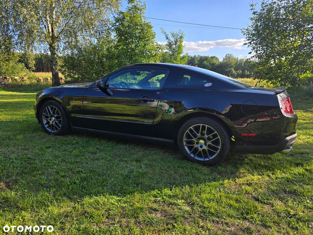 Ford Mustang 3.7 V6 Premium - 6
