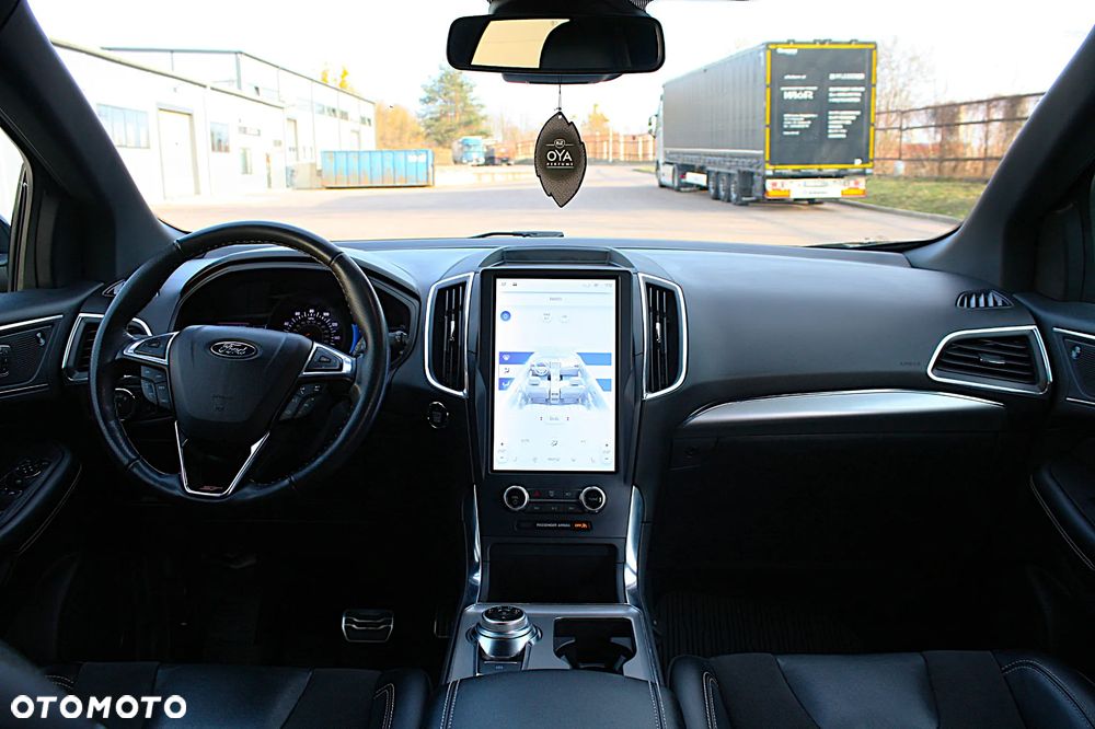 Ford Edge - 13