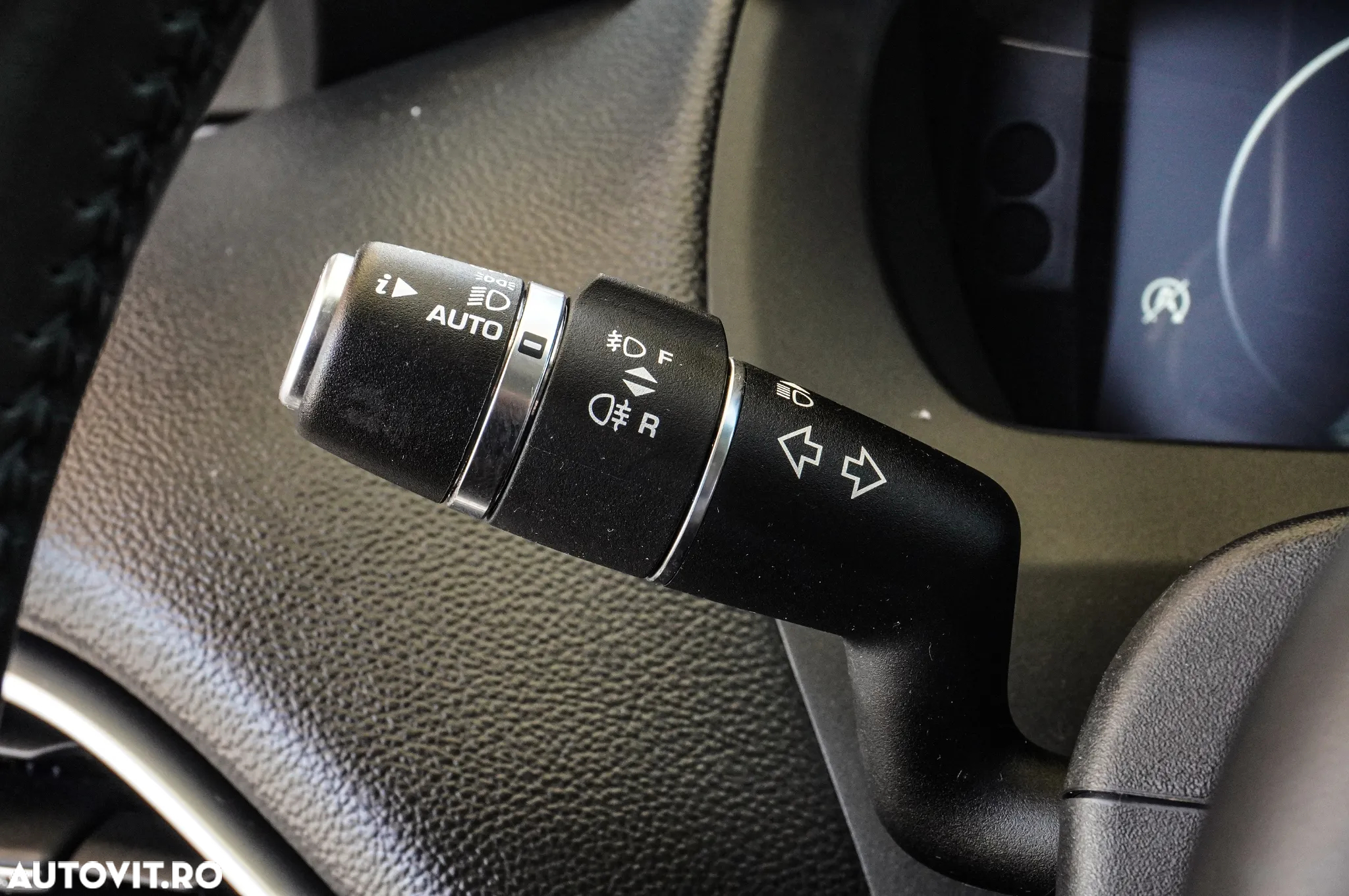 Jaguar F-Pace 20d AWD Prestige - 33