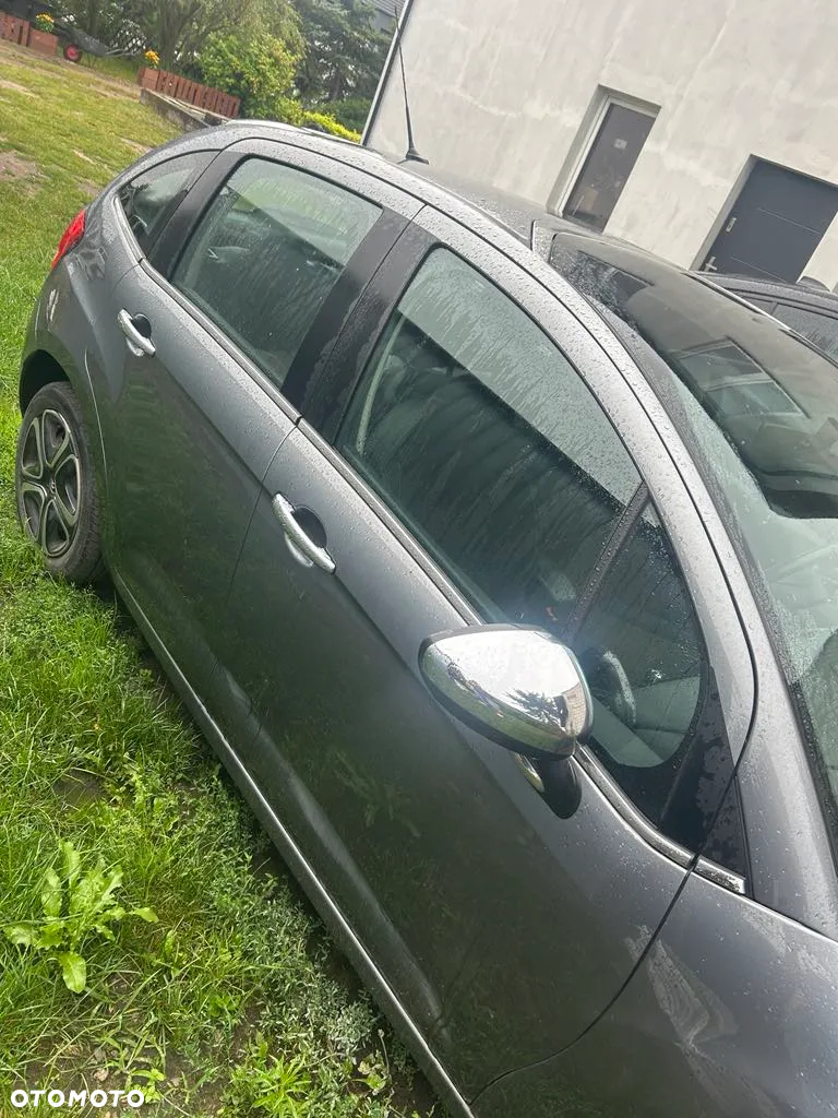 Citroën C3 1.6 e-HDi Exclusive - 3