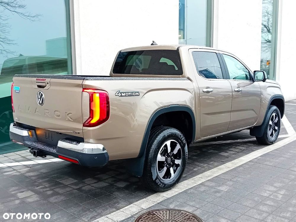 Volkswagen Amarok STYLE 4motion 3.0 V6 TDI 240KM, automat 10 biegów - 4