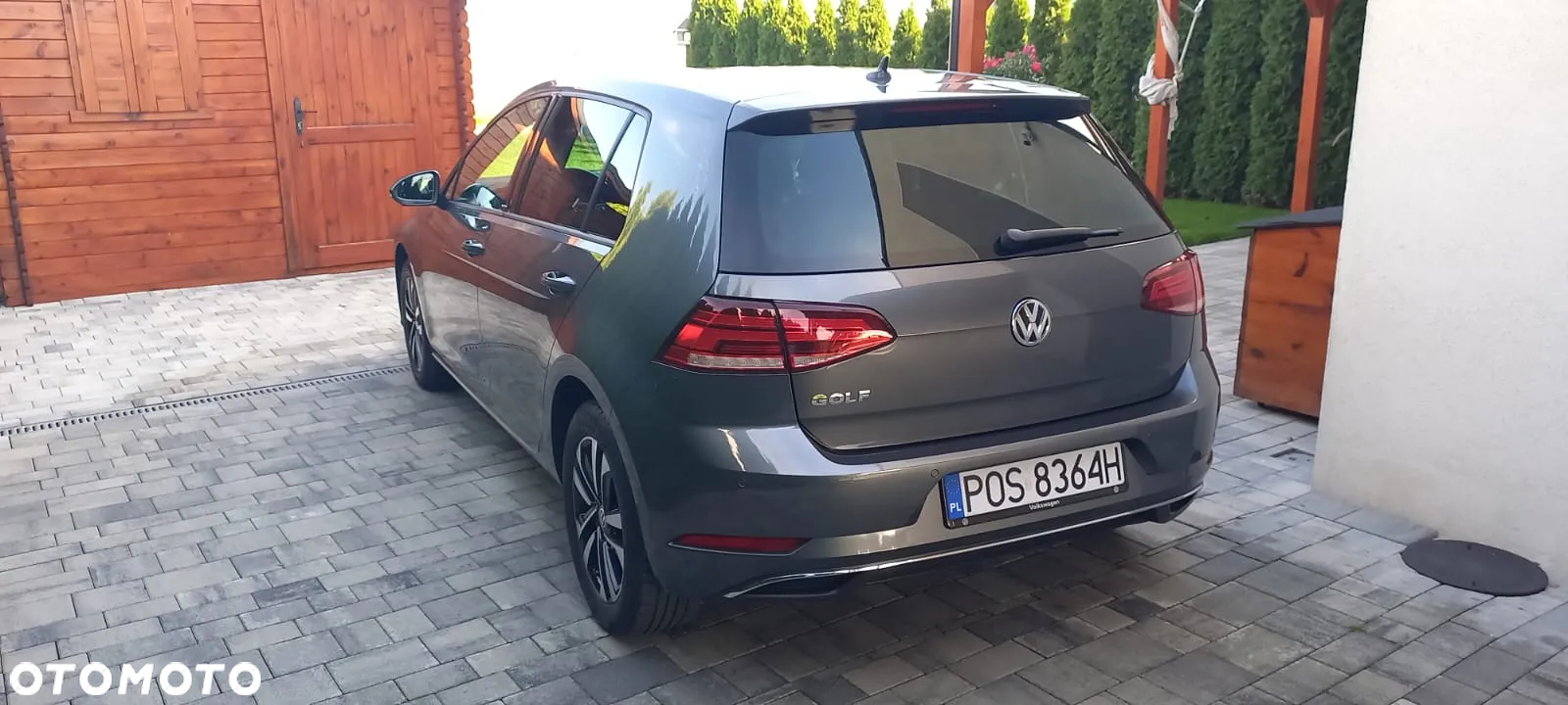 Volkswagen Golf 1.6 TDI SCR IQ.DRIVE - 9
