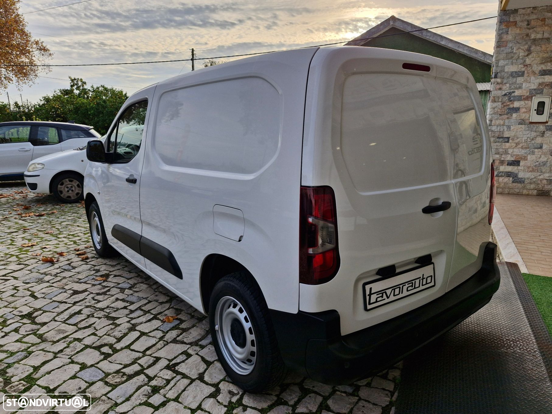 Peugeot Partner 1.5 BlueHDi Premium Standard - 6