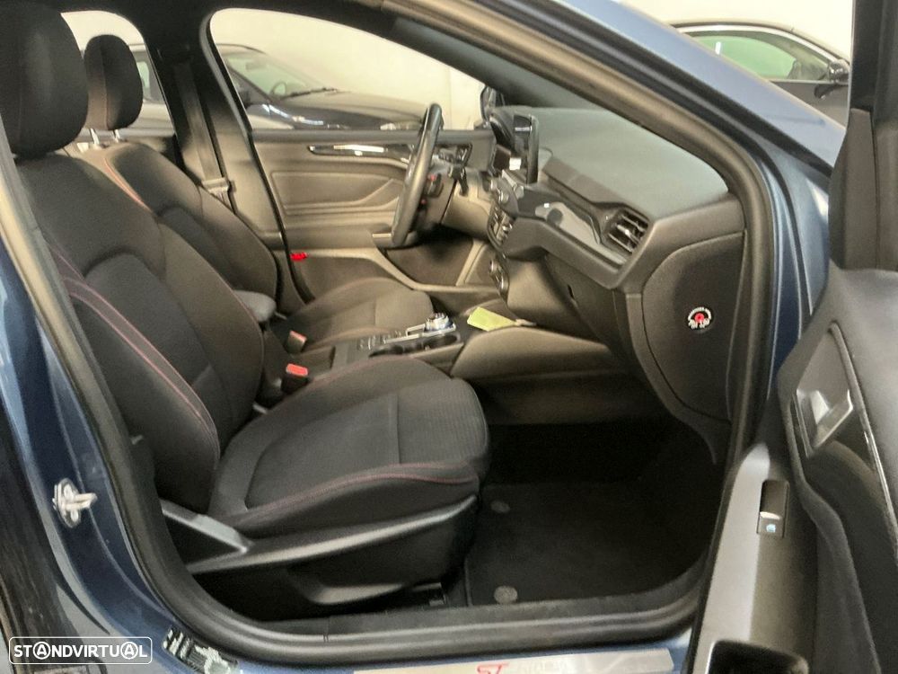Ford Focus 1.0 EcoBoost ST-Line X Aut. - 8