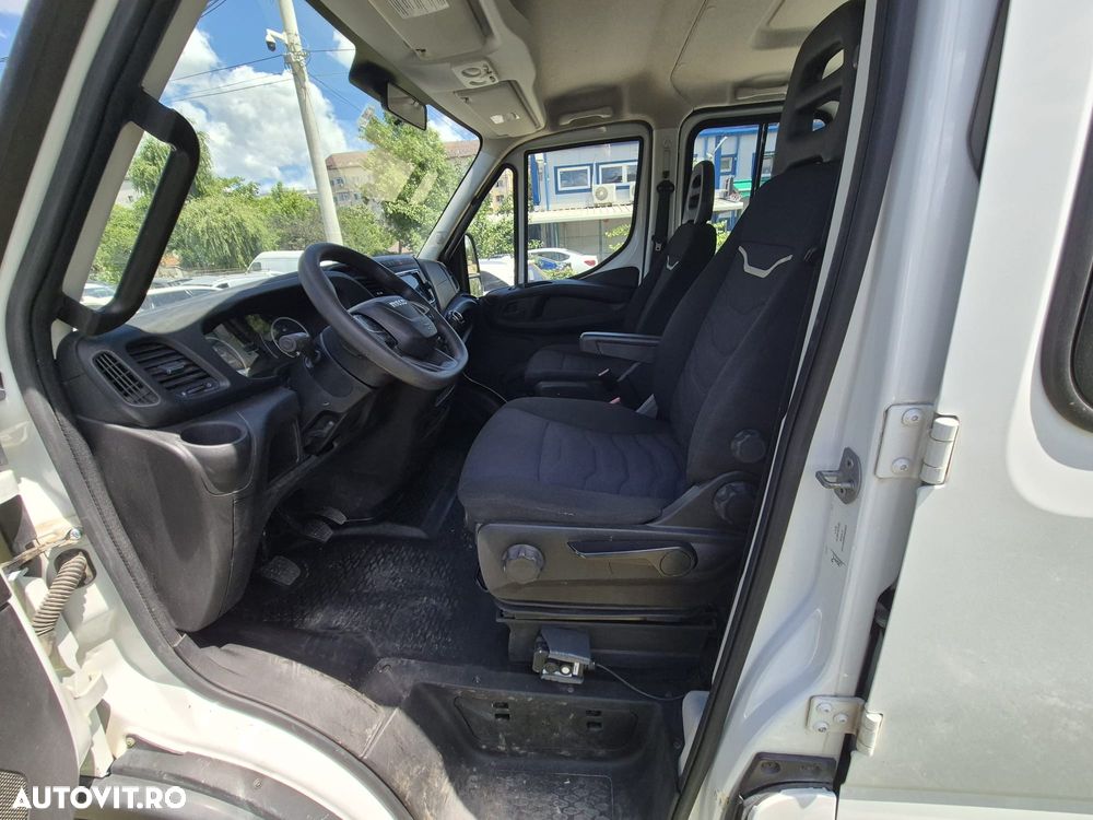 Iveco 35C16H3.0 D - 18