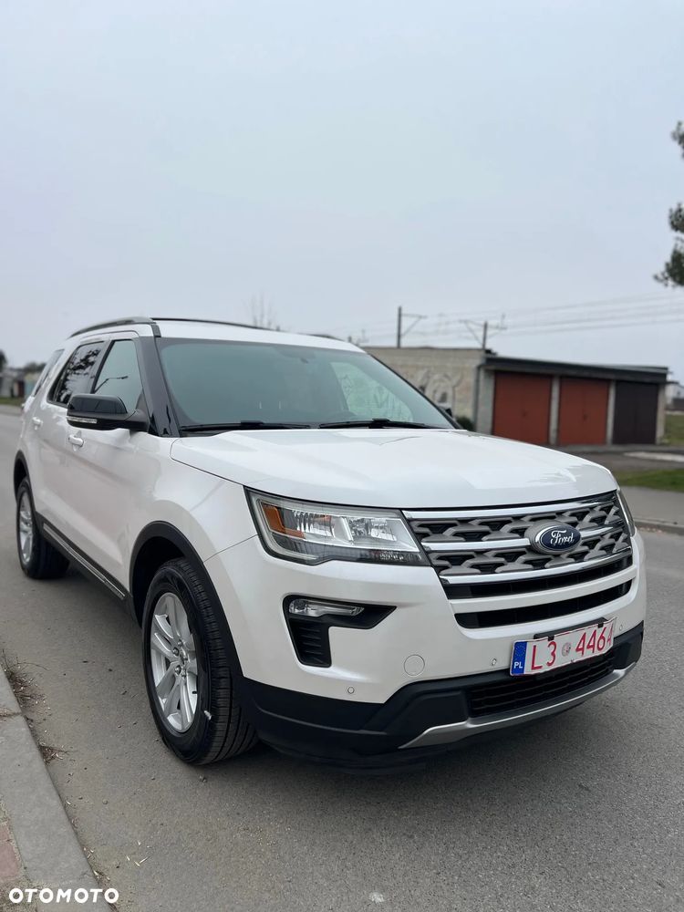 Ford Explorer EcoBoost Plug-in Hybrid ST-LINE - 2