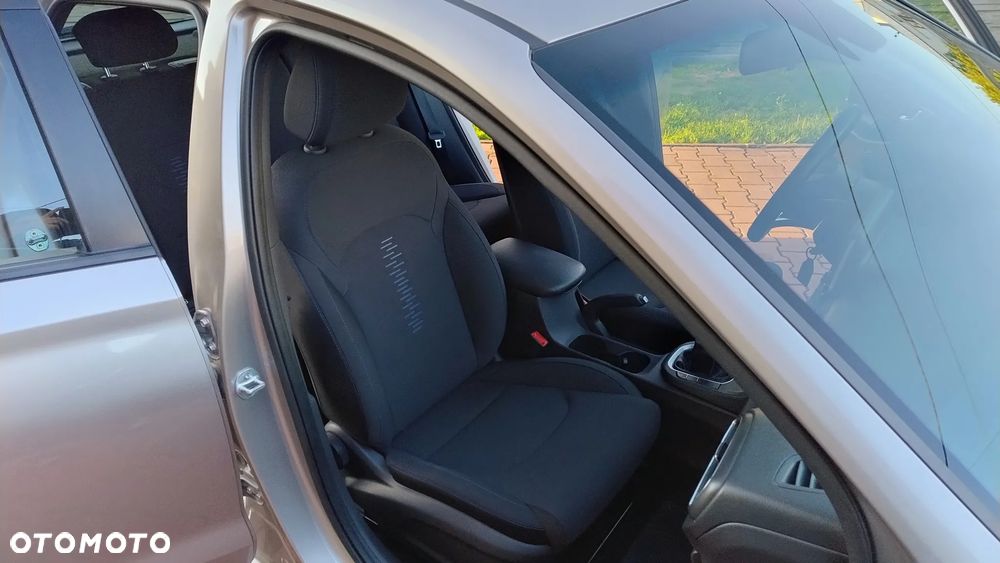 Hyundai i30 1.4 BlueDrive Go - 21
