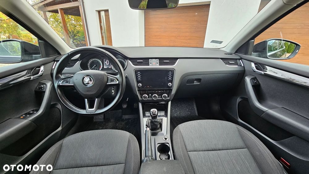 Skoda Octavia 2.0 TDI Style - 24