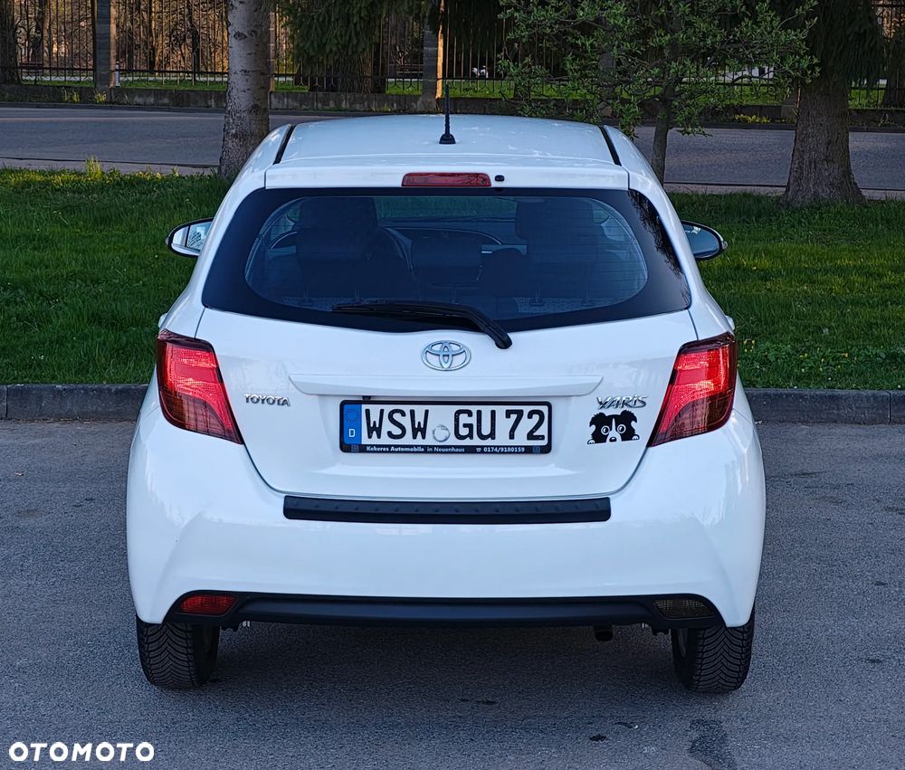 Toyota Yaris 1.33 VVT-i Edition - 12