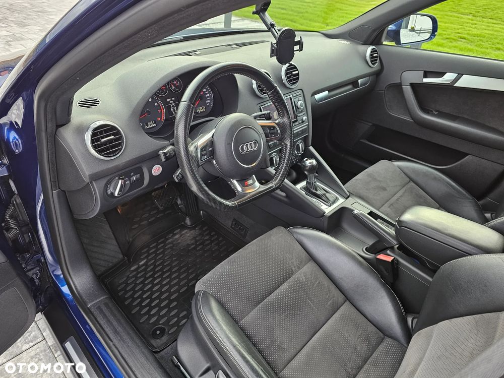 Audi A3 Sportback - 15