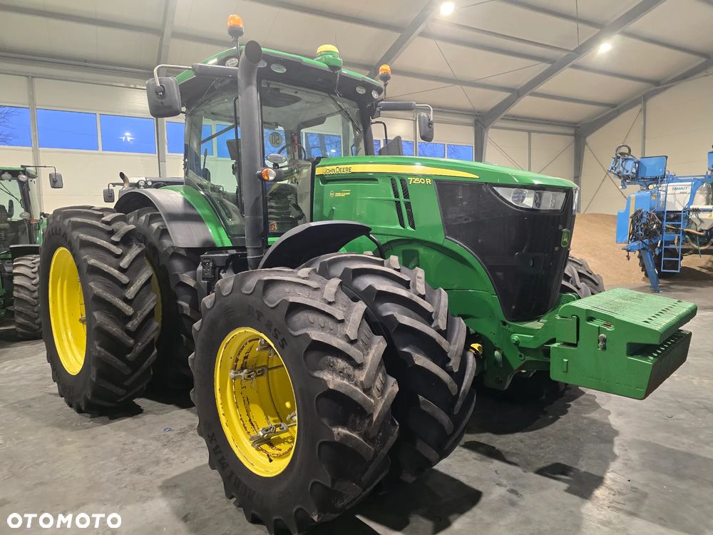 John Deere 7250R - 2