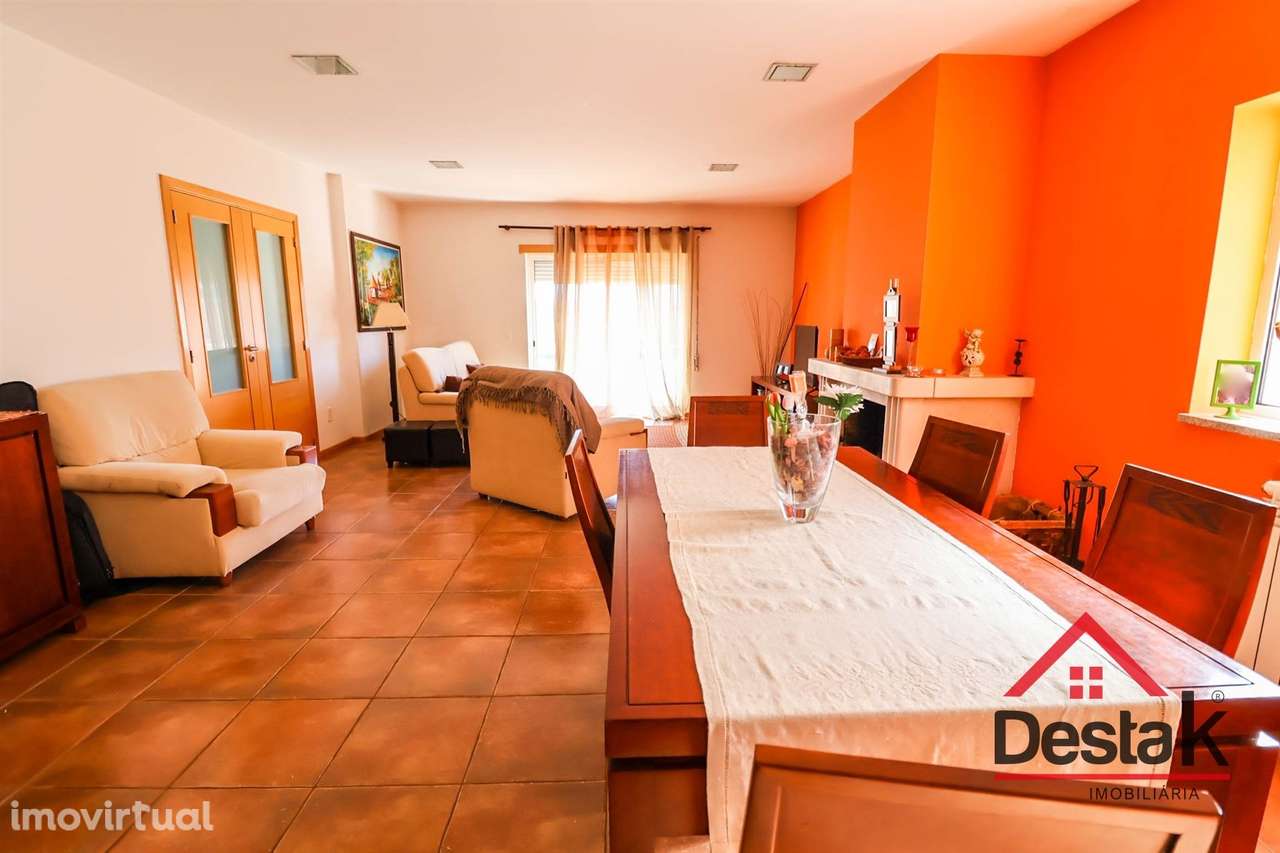 Moradia V4 para venda em Viseu - Grande imagem: 2/34