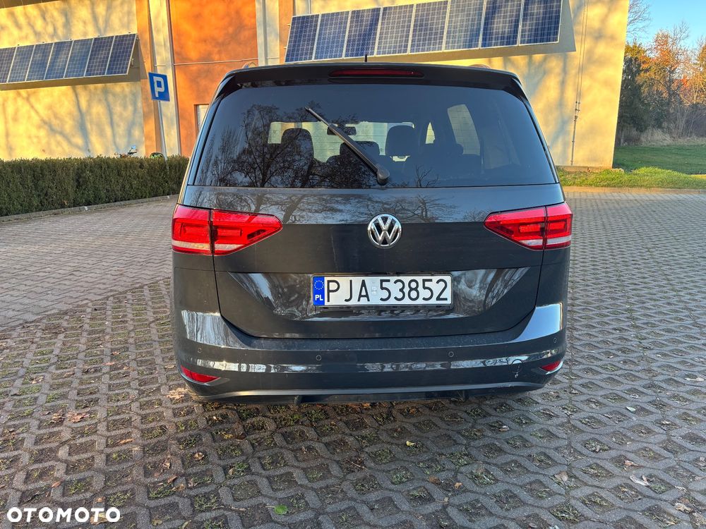Volkswagen Touran 2.0 TDI SCR DSG Comfortline - 3