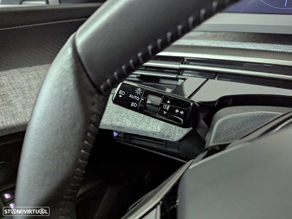 Peugeot 3008 1.2 Hybrid GT e-DCS6 - 9